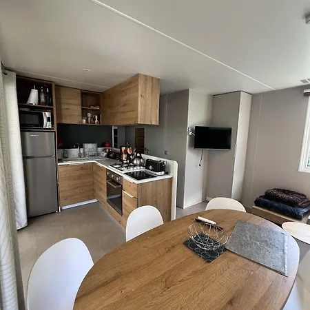Del Mar B70, Mobile Excellence, 3 Chambres, 6 Personnes, 2 Salles De Bain, Bord De Campsite Argeles-sur-Mer