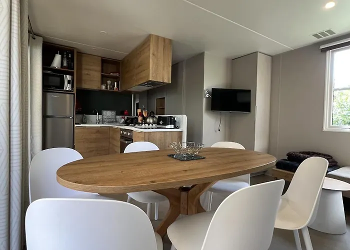 キャンプ場 Del Mar B70, Mobile Excellence, 3 Chambres, 6 Personnes, 2 Salles De Bain, Bord De アルジェレス・シュル・メール